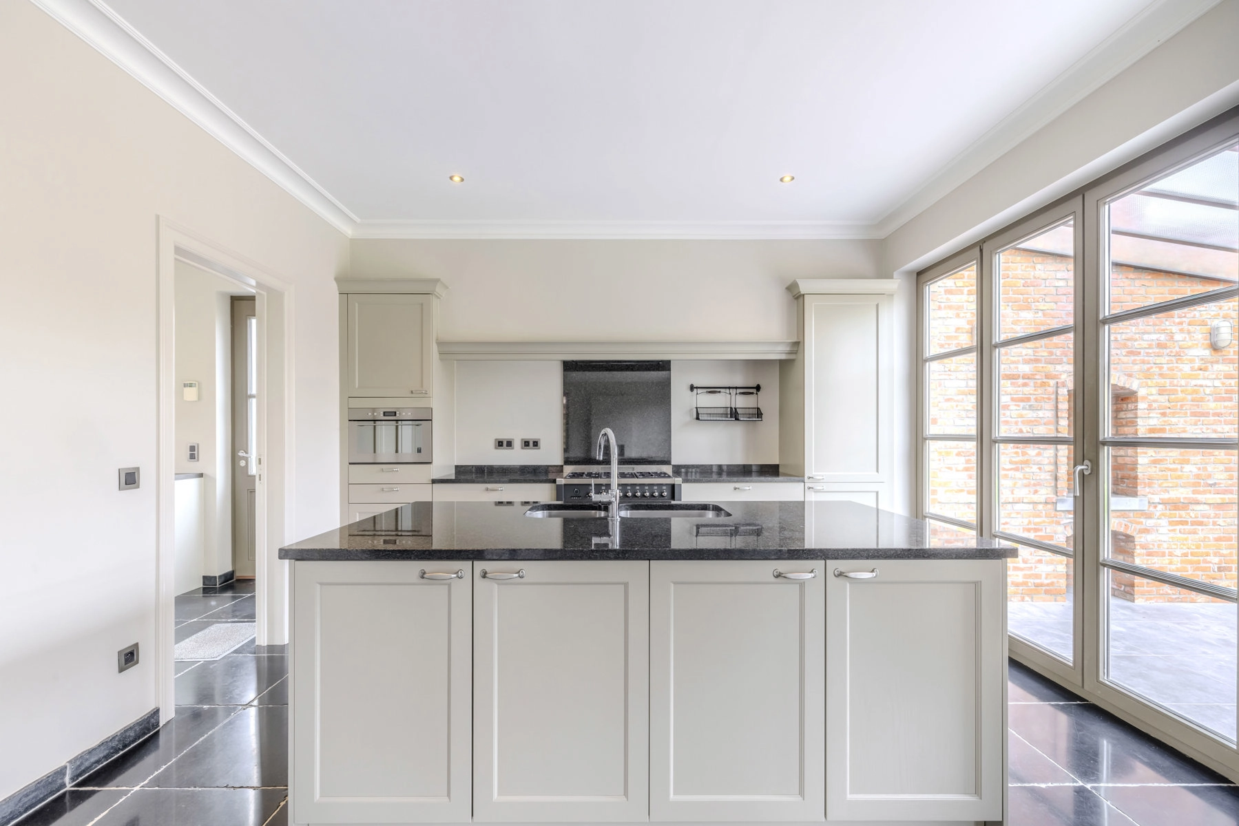 b9dca36870b54710a58751372128af67 photo