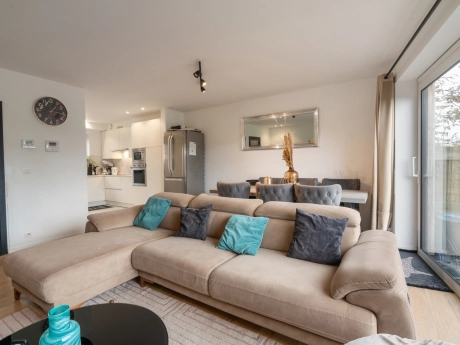 2985121162384723b48a5017f29f19cd thumbnail