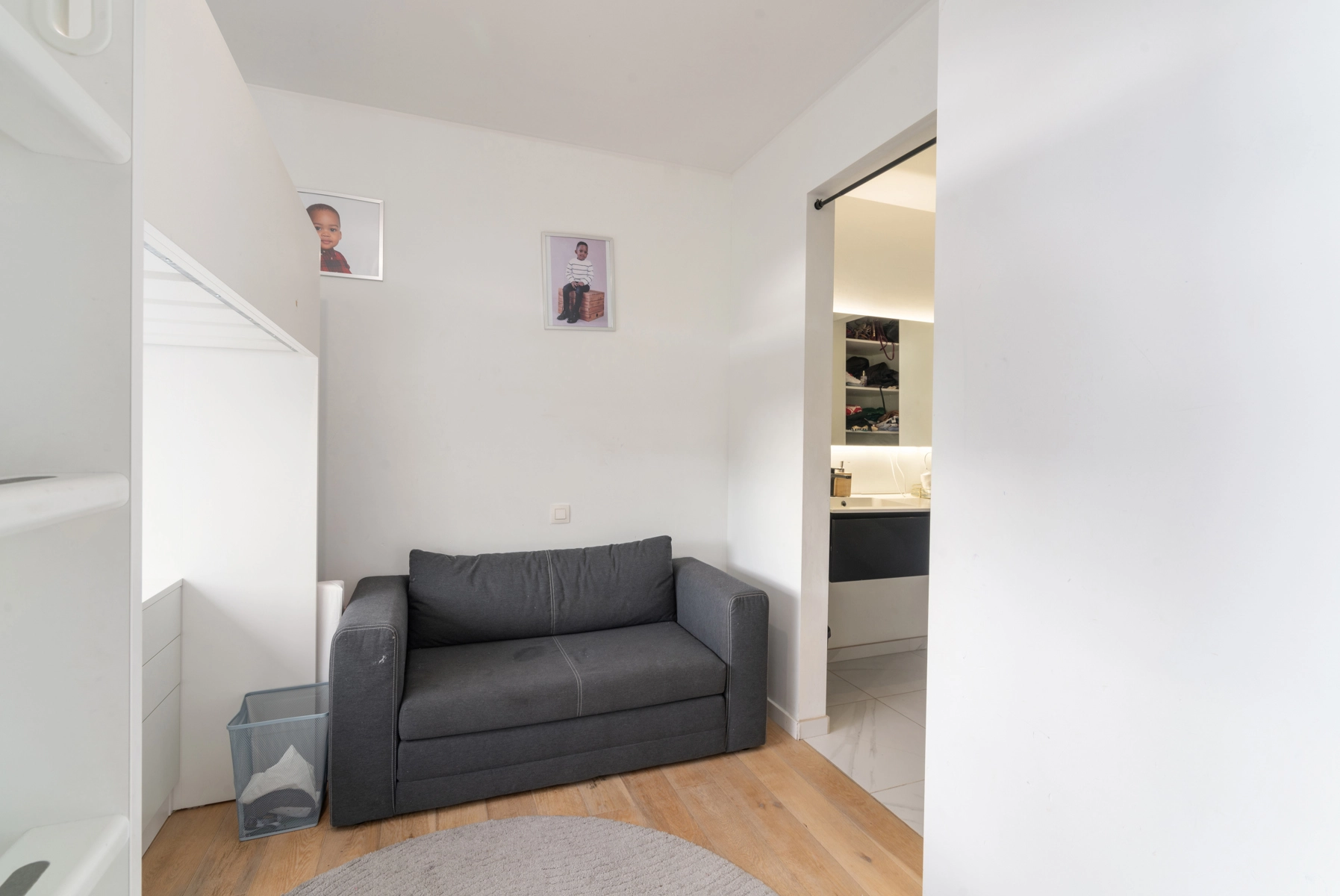 3bb1738d89754eeb9c7e9db67361886d photo