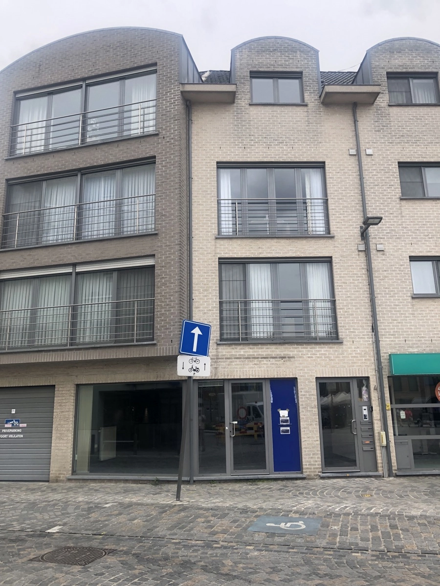 6d40c19fd09a45c3b0a371d37c931e60 photo