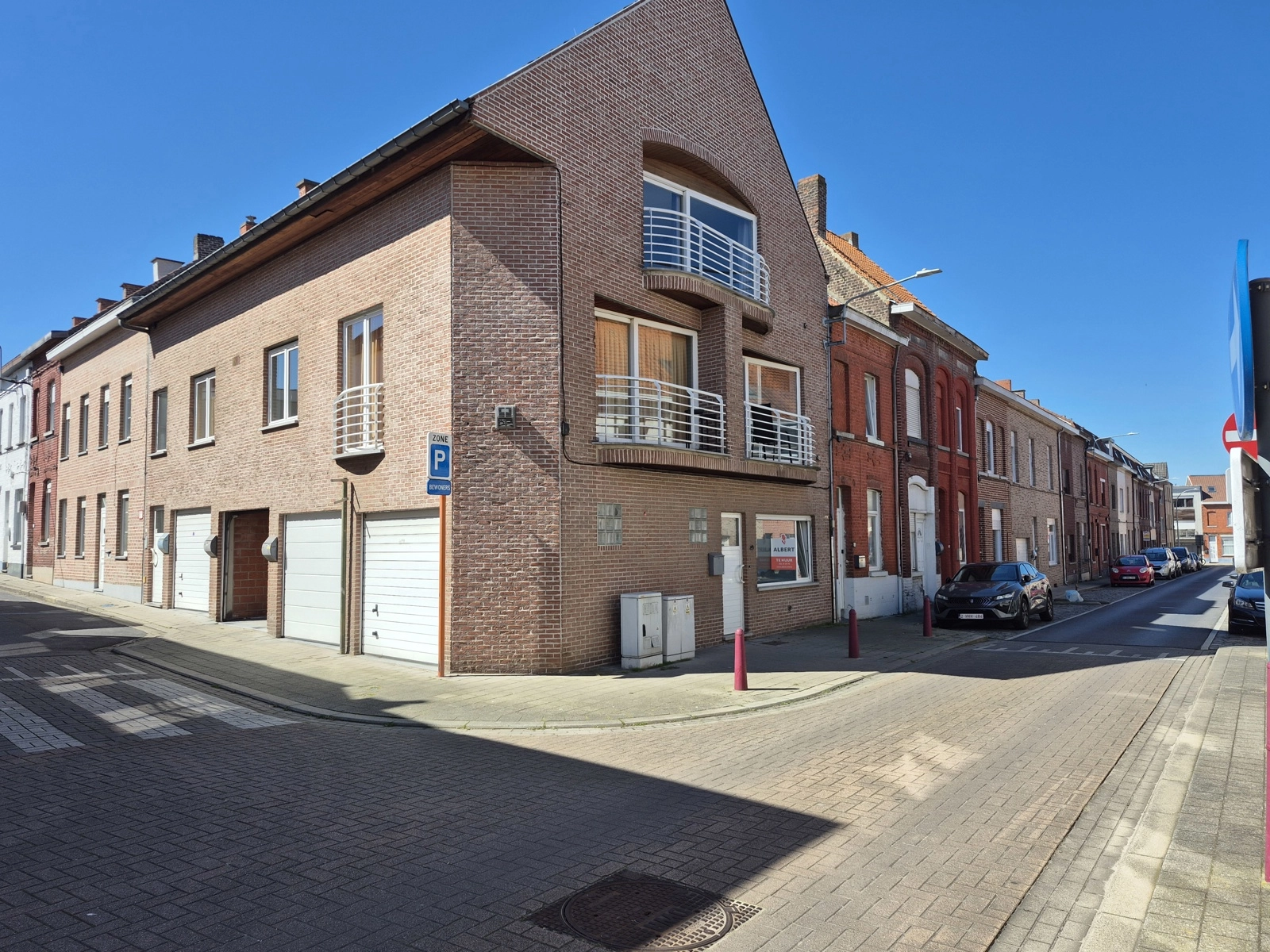 29473a095fce463a9370660f03c4a94d photo