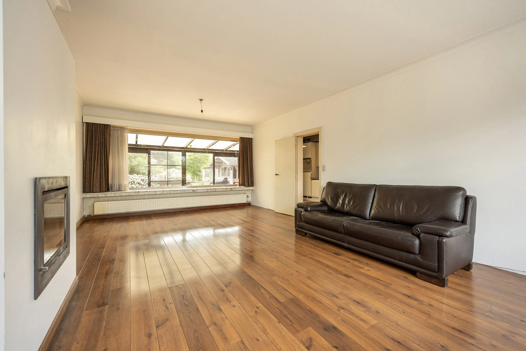 0cff677bc43e46bcbfa5e68af8e1c317 photo