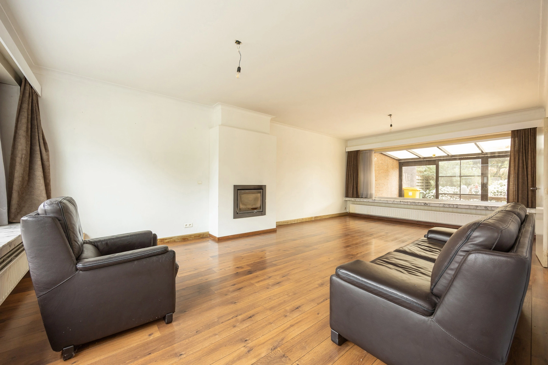 7ff6963b47bf44a8950445677062b3e3 photo