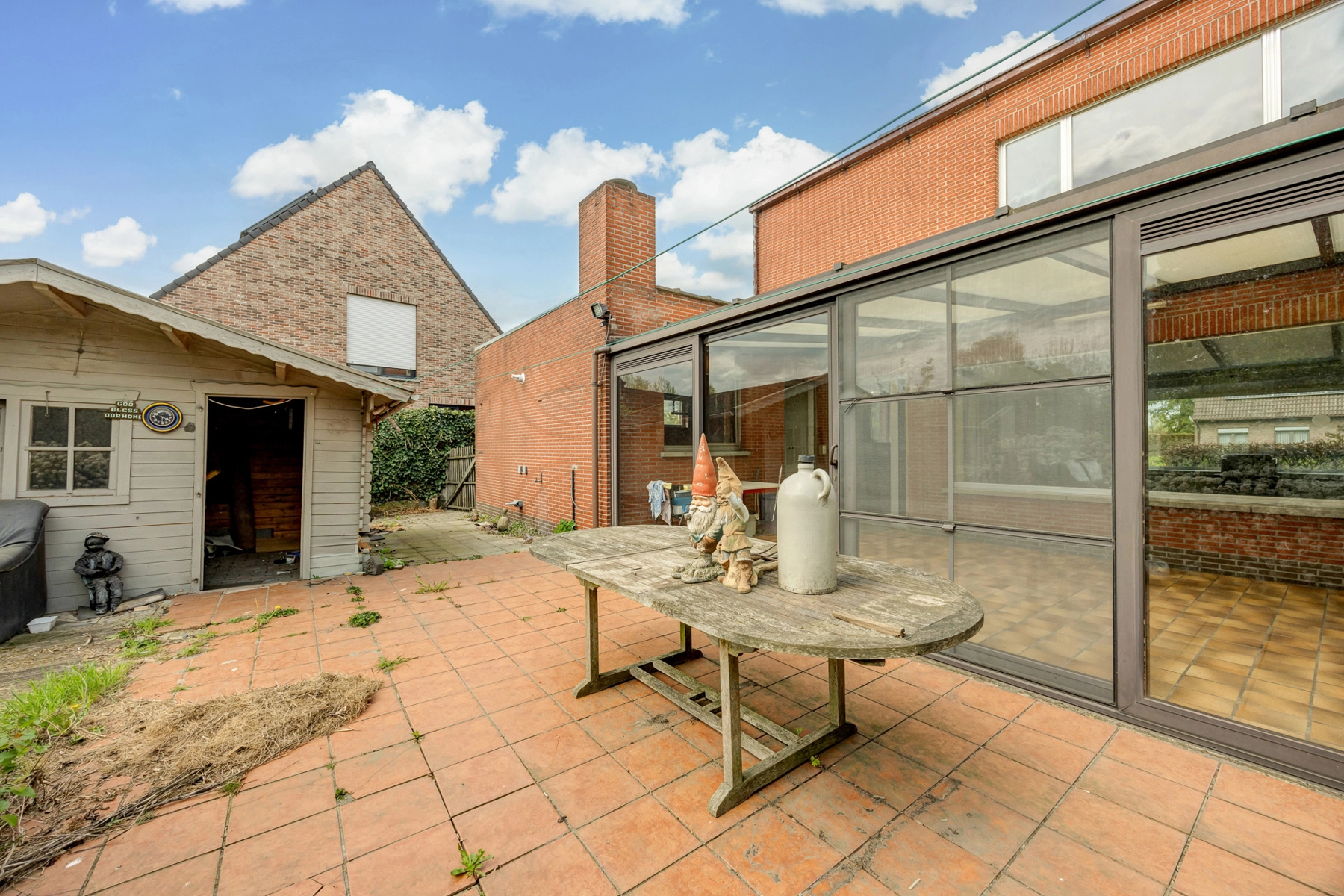 b0f54fe781074c2bbd33d9041d6e9916 photo