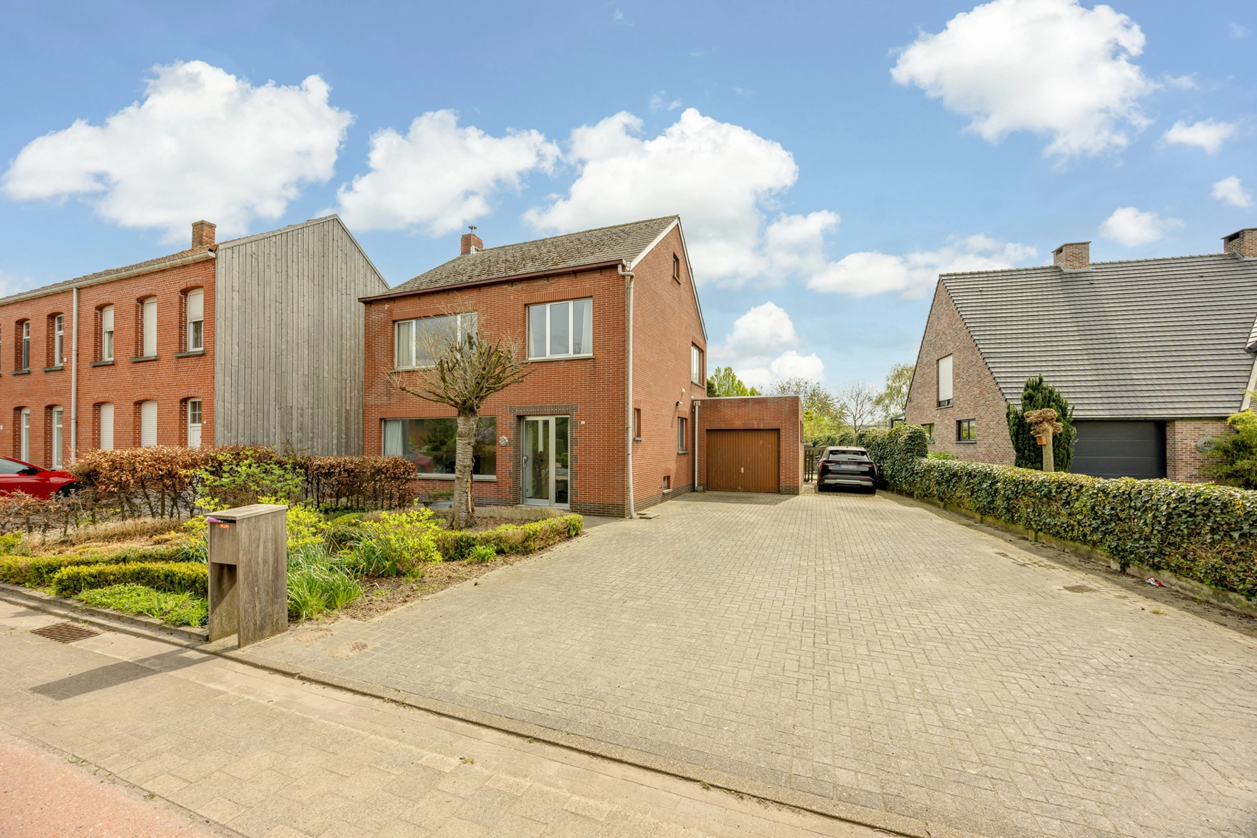 d2e43331116b4eb481a8d4783b924614 photo