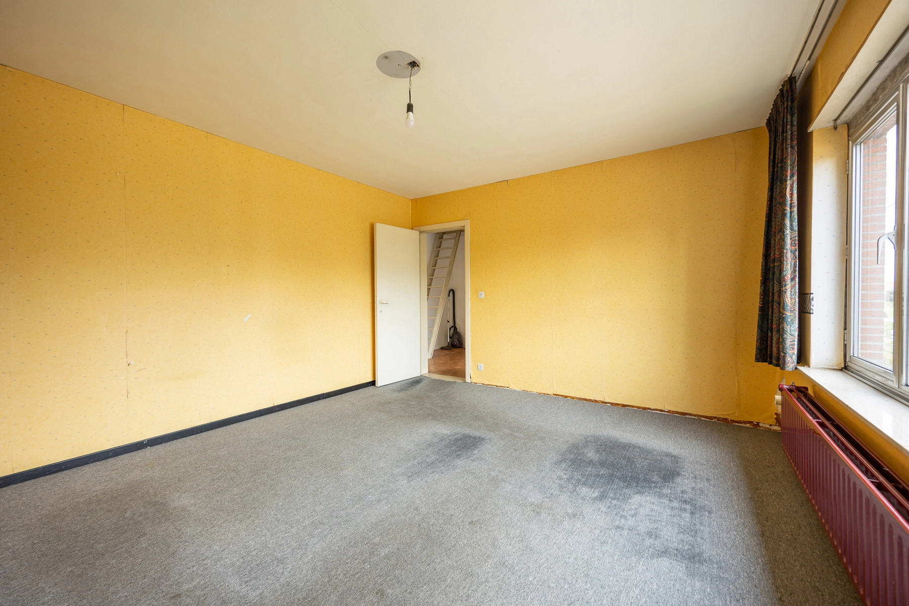 fedc7d62a8a54fb78e15e80b418d84f5 photo