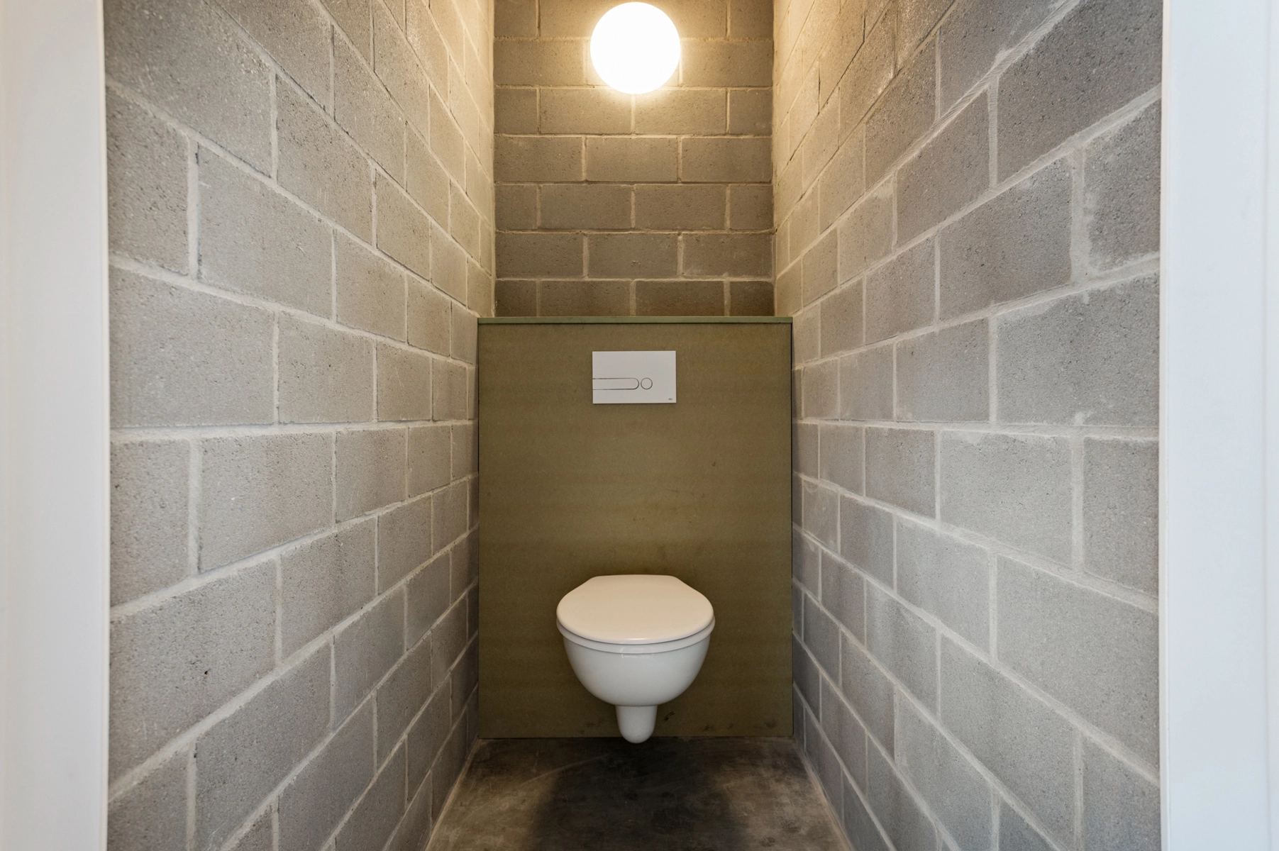 e6925db1192b4dbca3fe9fd422f593ca photo