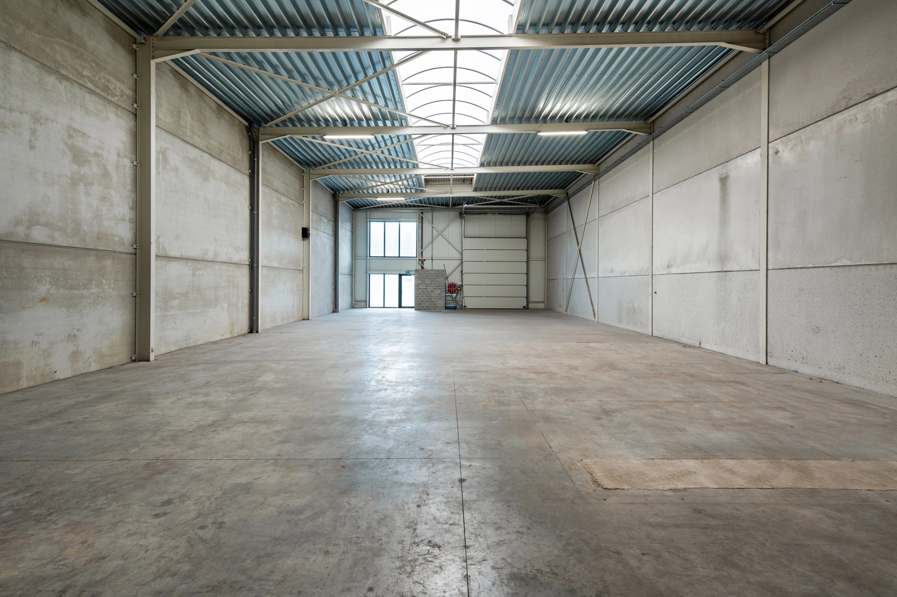 ebf14a1ba161493e94a03a323564334c photo