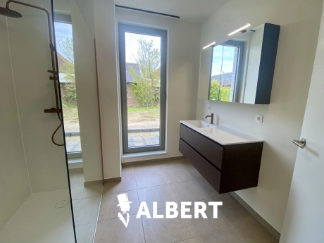 3268307f16ca4f0ab9b0069555cb3d04 thumbnail