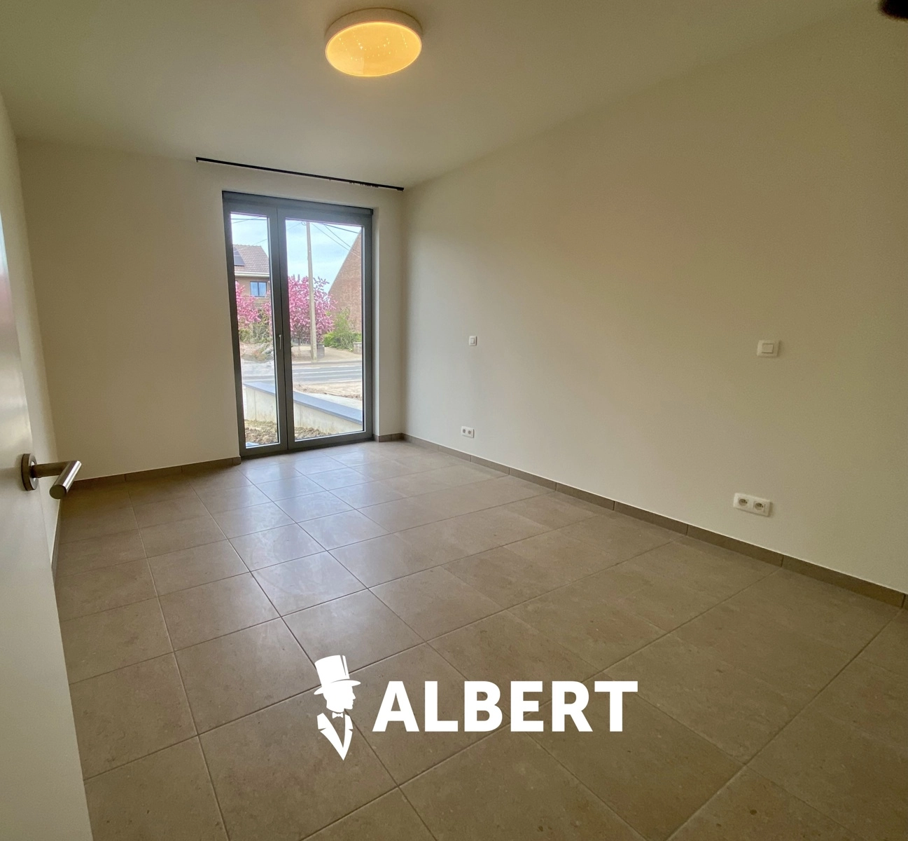 336898cafc934aae99afac9b428b5a79 photo