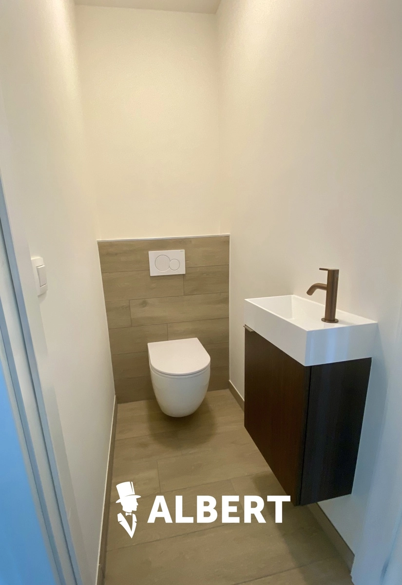 7cfa6ae8d2fc4f69add94366dd146106 photo