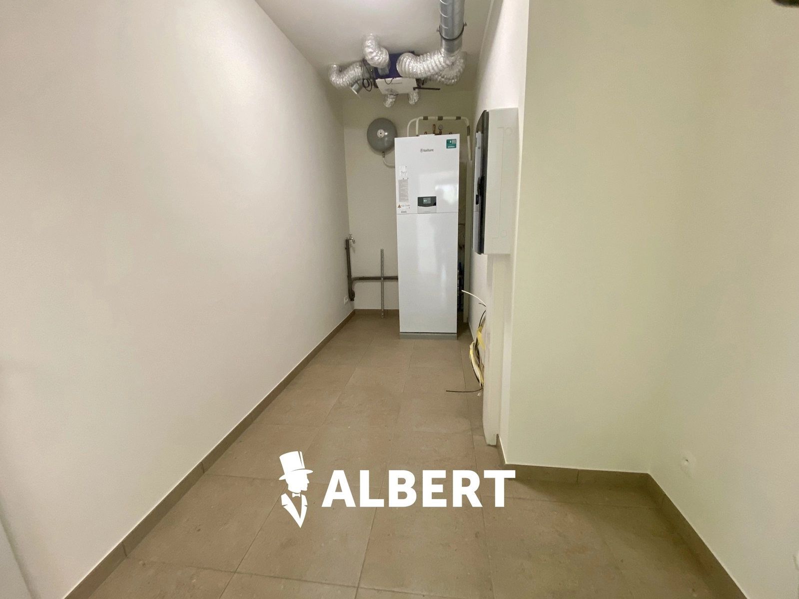 85bdac1ef73c48b69582ca7233741194 photo