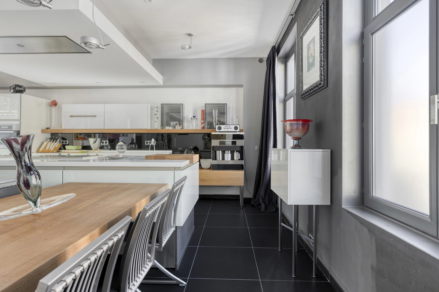 5dbc04a7c8b94482aa624d3ae989150d photo