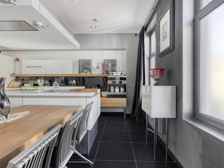 5dbc04a7c8b94482aa624d3ae989150d thumbnail