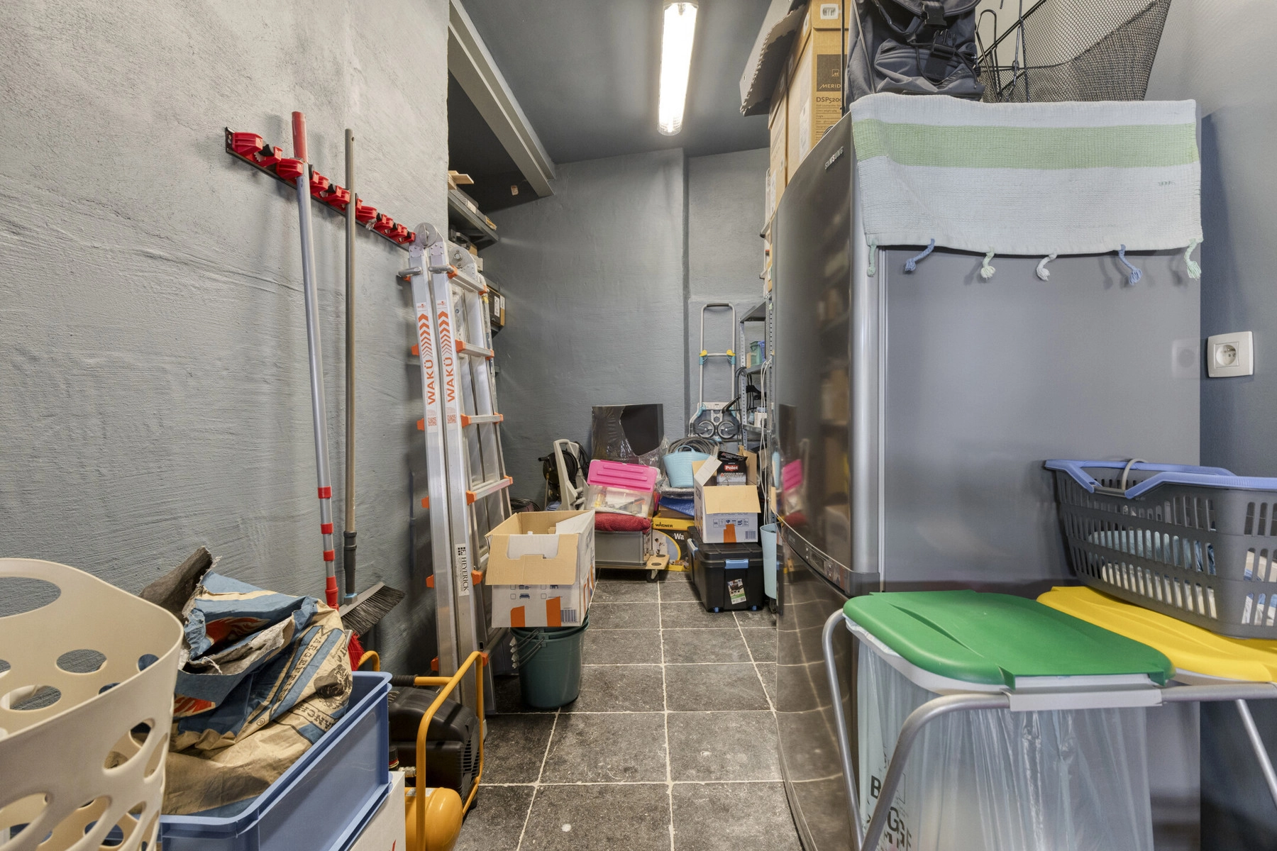 cf077bbf69be426f91b135607fee6e8e photo