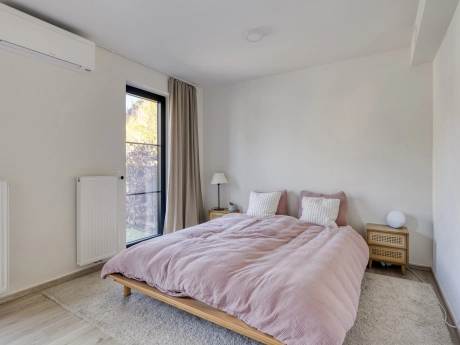 22d4f5a54f1a49feb2a942a74e06f901 thumbnail