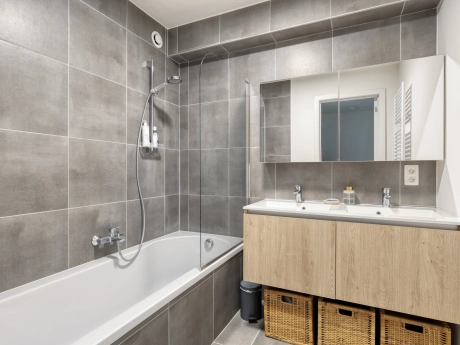 43e86f58daf646248f6f73b7aa8848a4 thumbnail