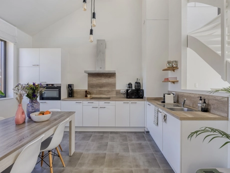 dad5bdb09264428c898955b7b3a2d09f thumbnail