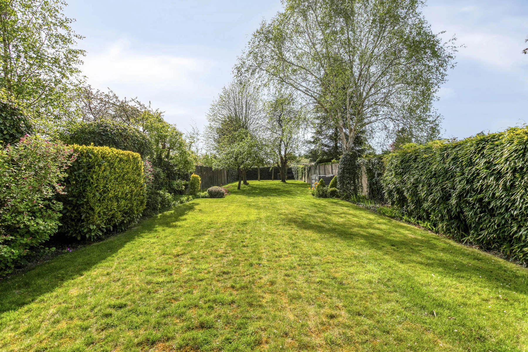 75afa3b061d4484f9534be3e132b90e4 photo