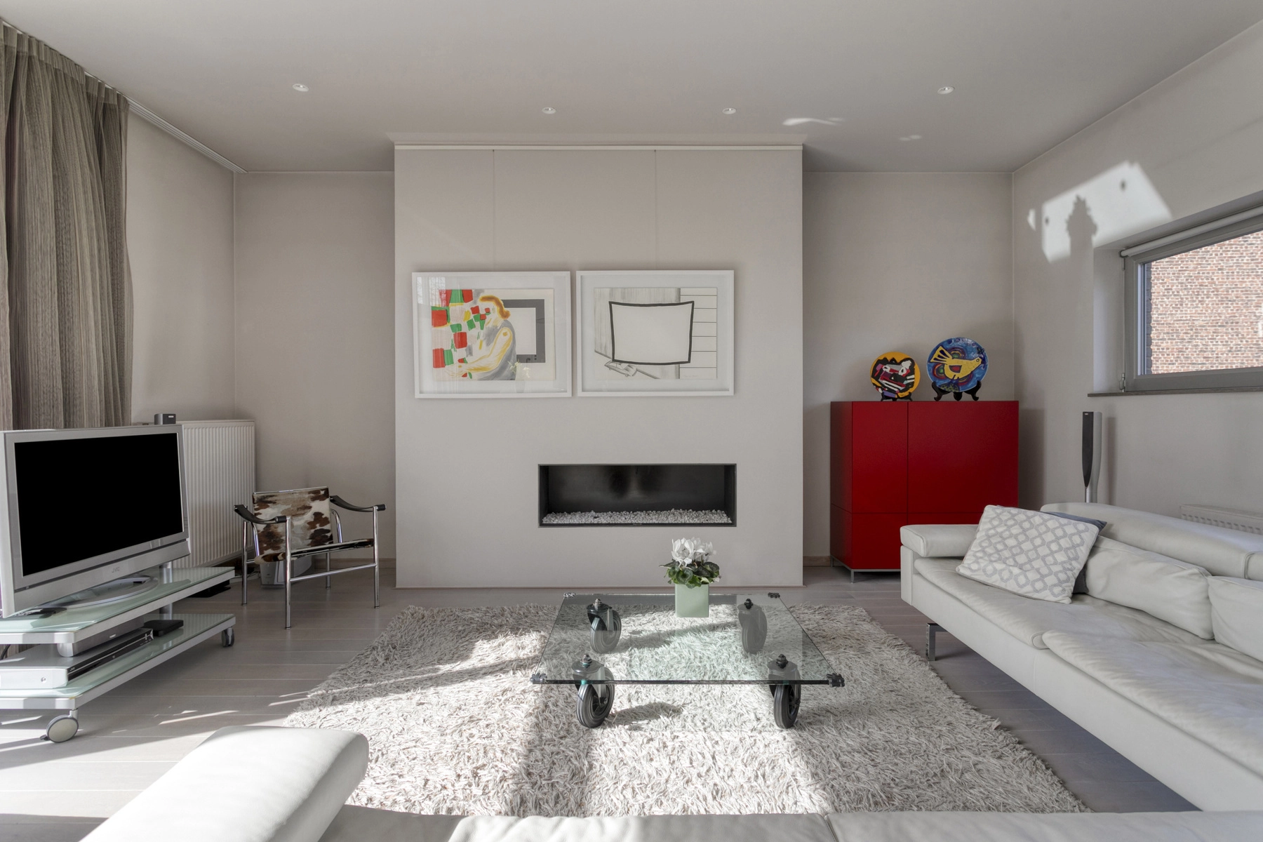 9b10d9e4f0ea4ebca8b7d2c2665f489c photo