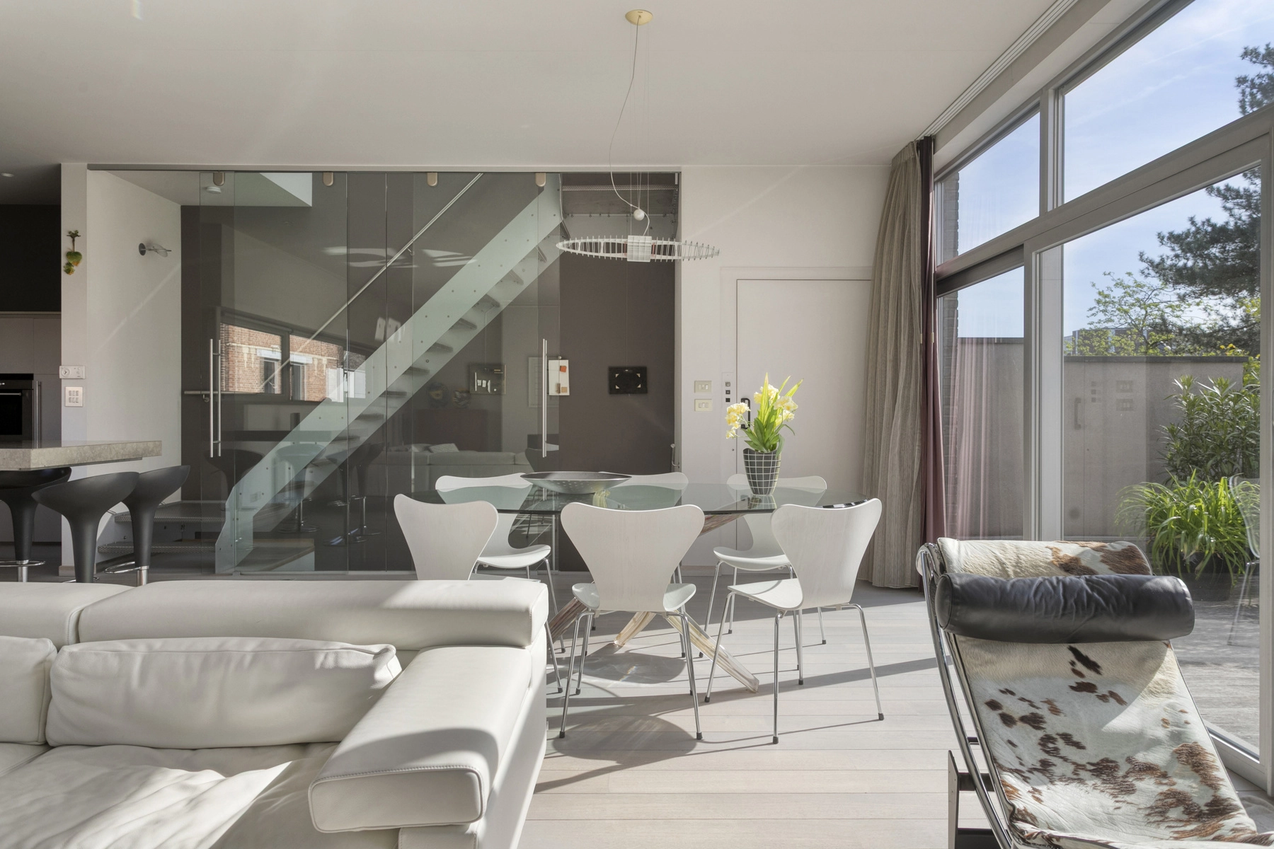 d6e8a7e4120343d0ba8cc78f8b7d5c32 photo