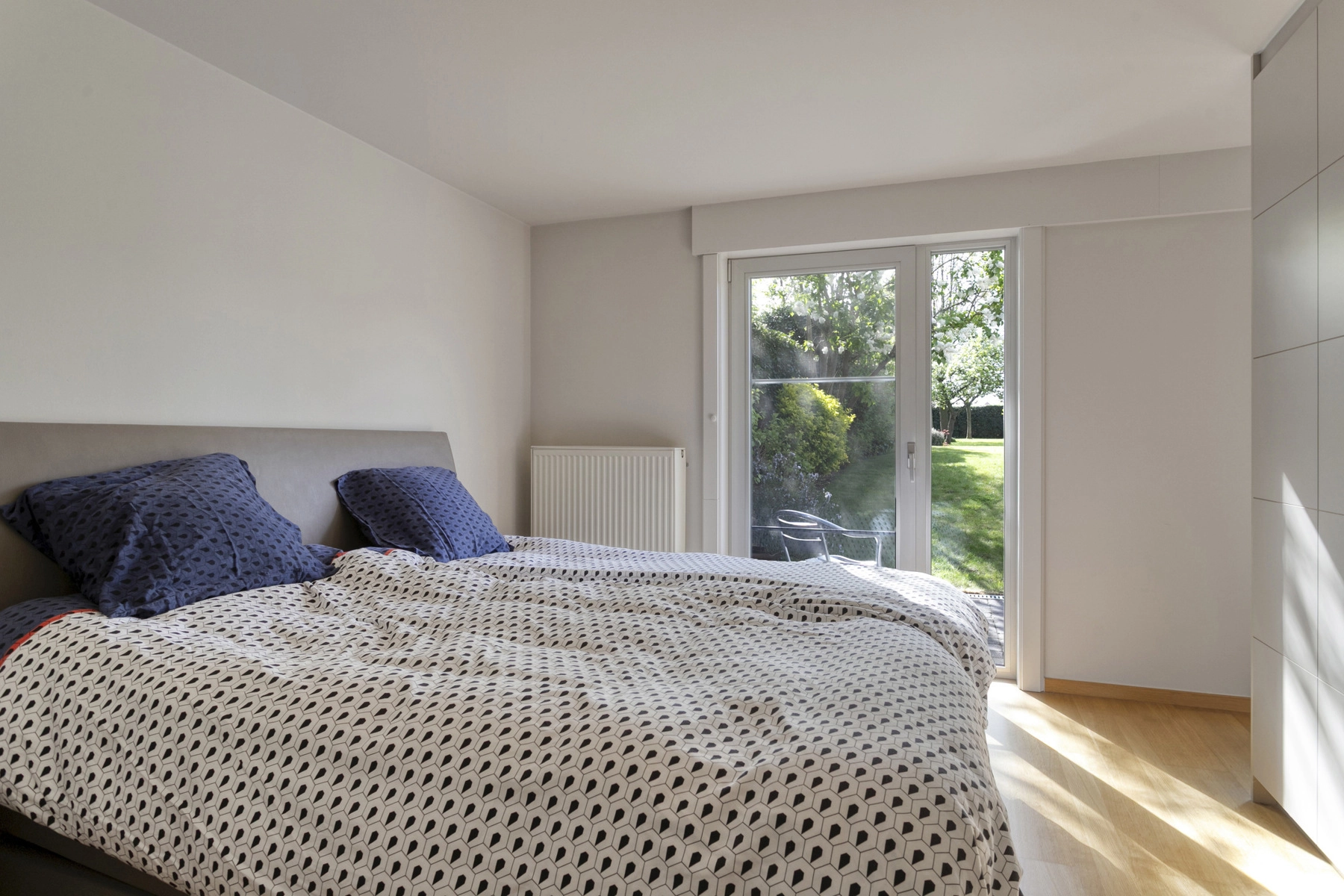 dffec57d71a04407966ffcf022cab524 photo