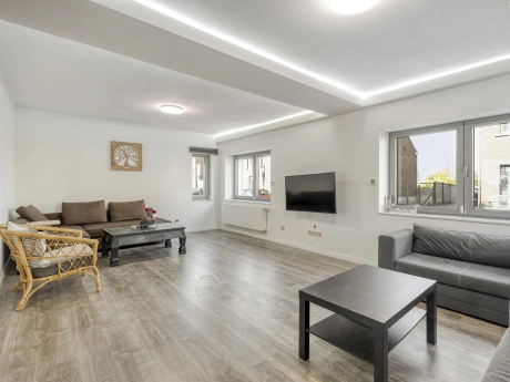 5702bb0a87224f6fb97b34cb30014b36 thumbnail