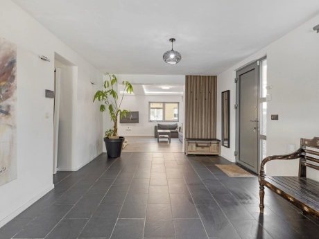 5b45774a14324bd793032b318eeda3b0 thumbnail