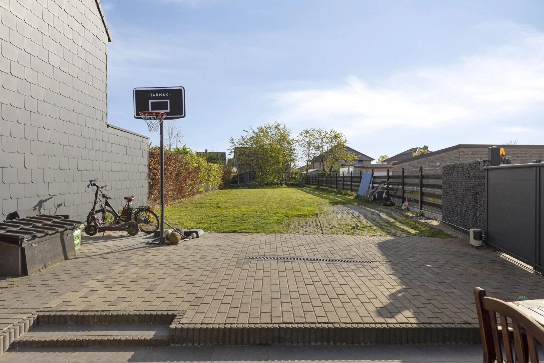 7e2f7ea9a4e44186bba3c56ed4990cb3 photo