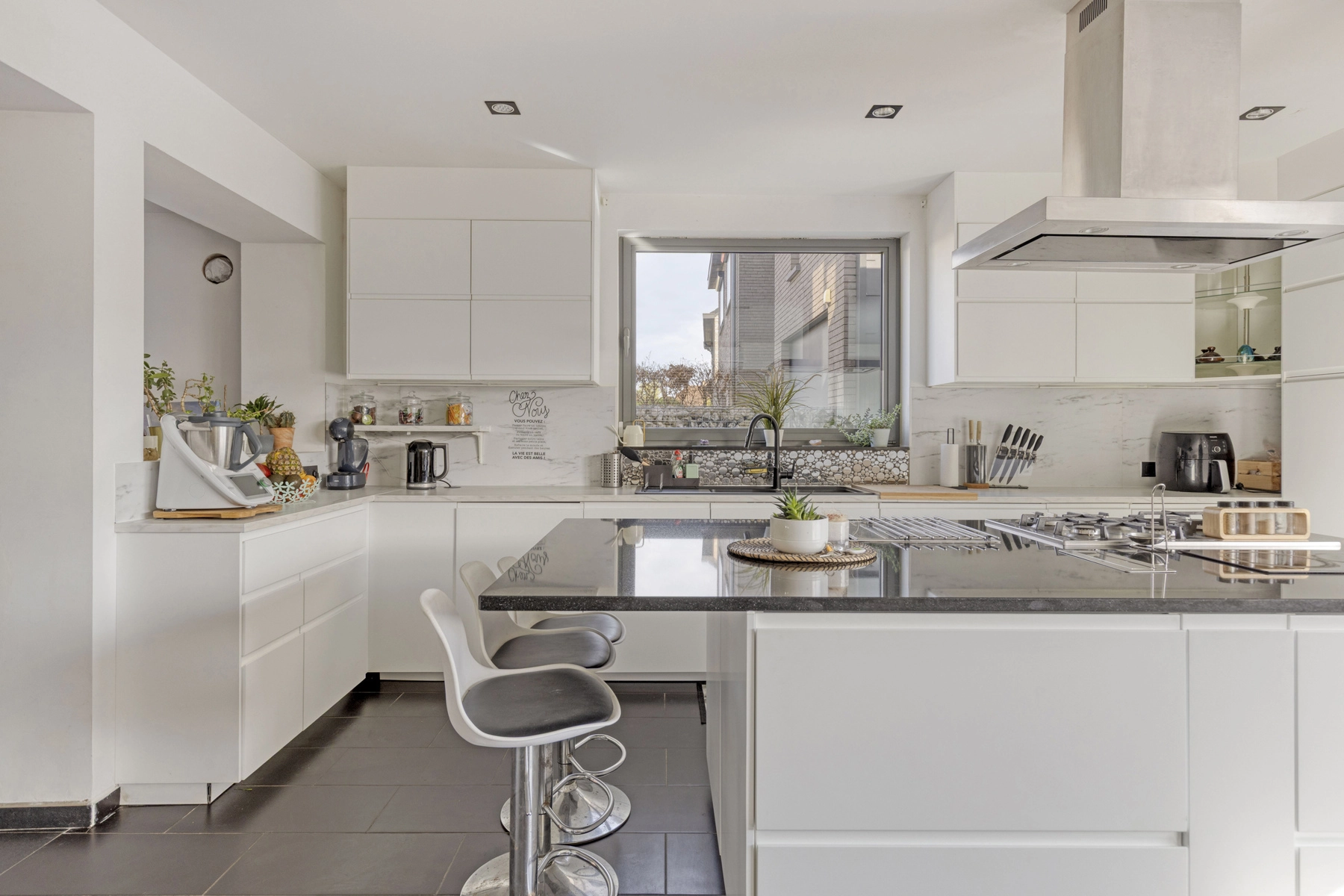 c34aa0dc49104c6a8d01612ae6110120 photo