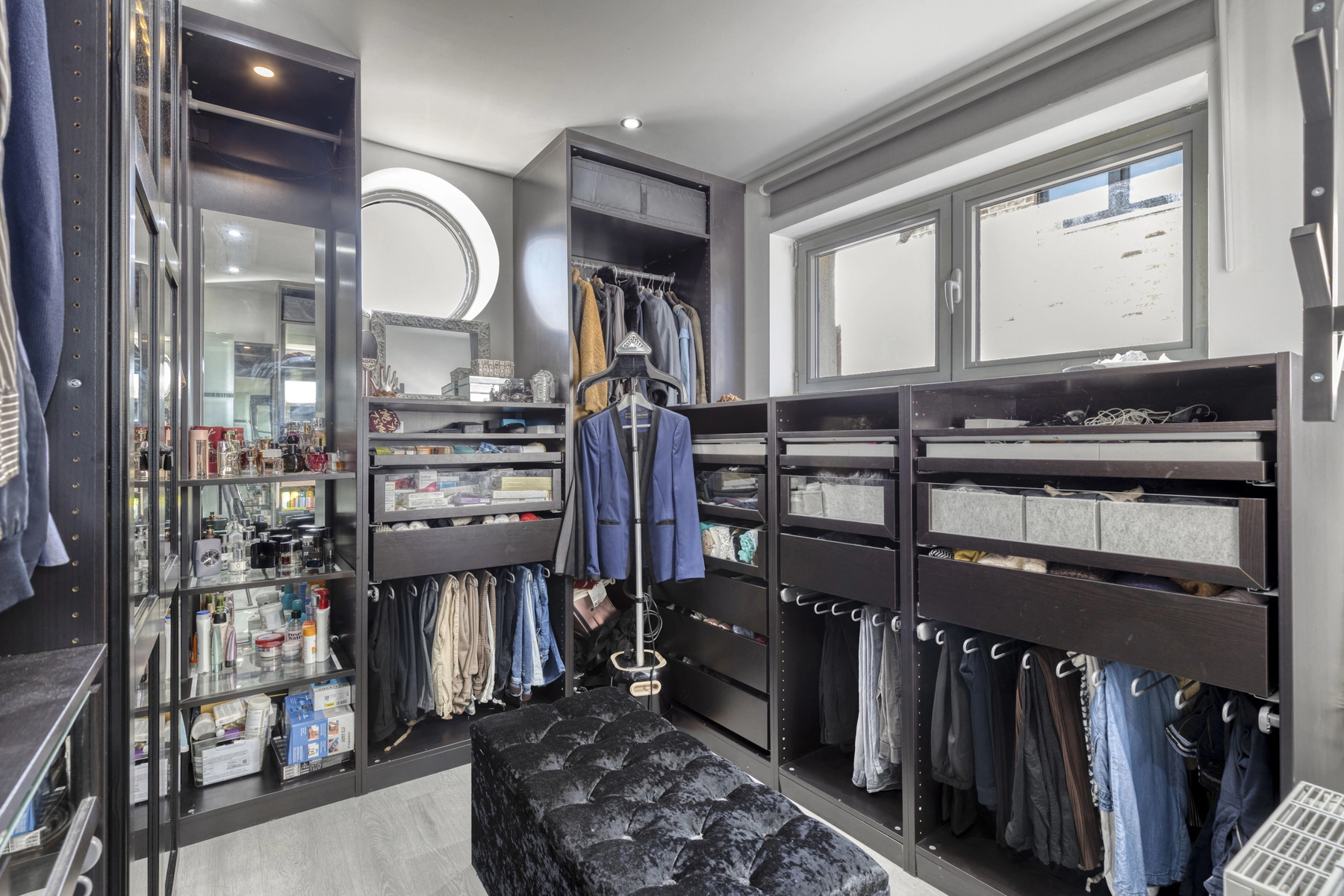 c6c5f3d29a4747ae9853c6e79a552561 photo