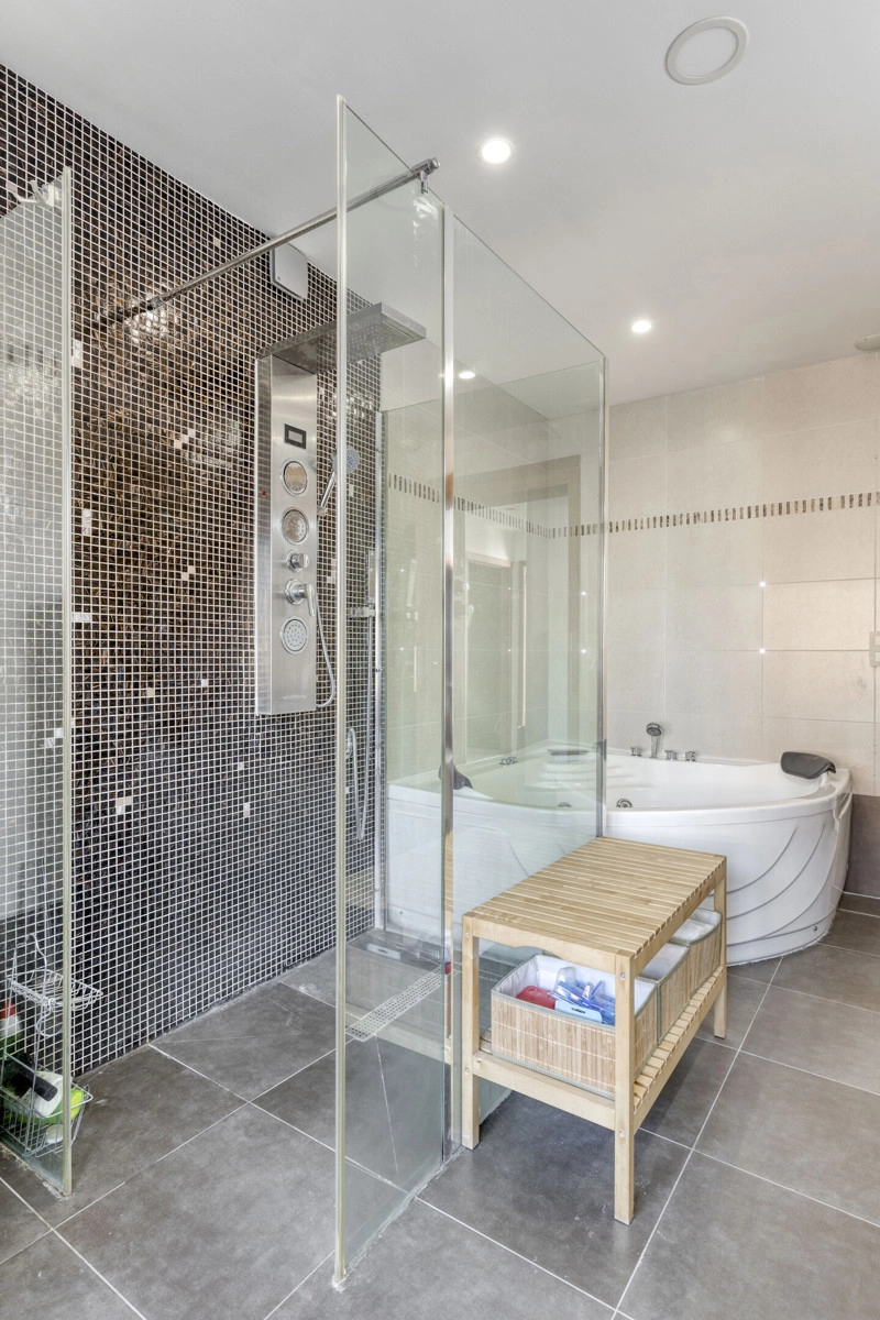 d1e72915a22842e9b0452b0986e995d7 photo