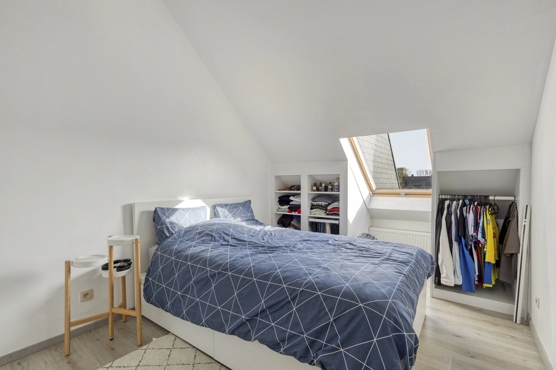 e8c665ea0efa443a98e1d1cc0e9e2a50 photo