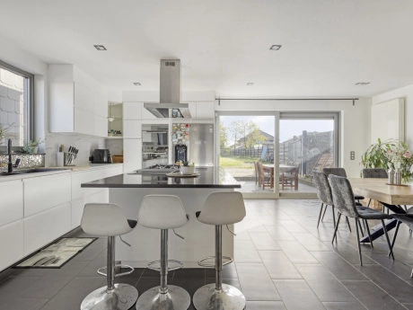 f92a9eae65094974ae24b8747d4de497 thumbnail