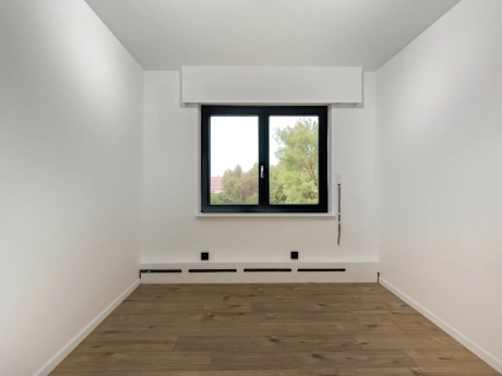 27e4b3159e27454da6bc624e9e1d0a02 thumbnail