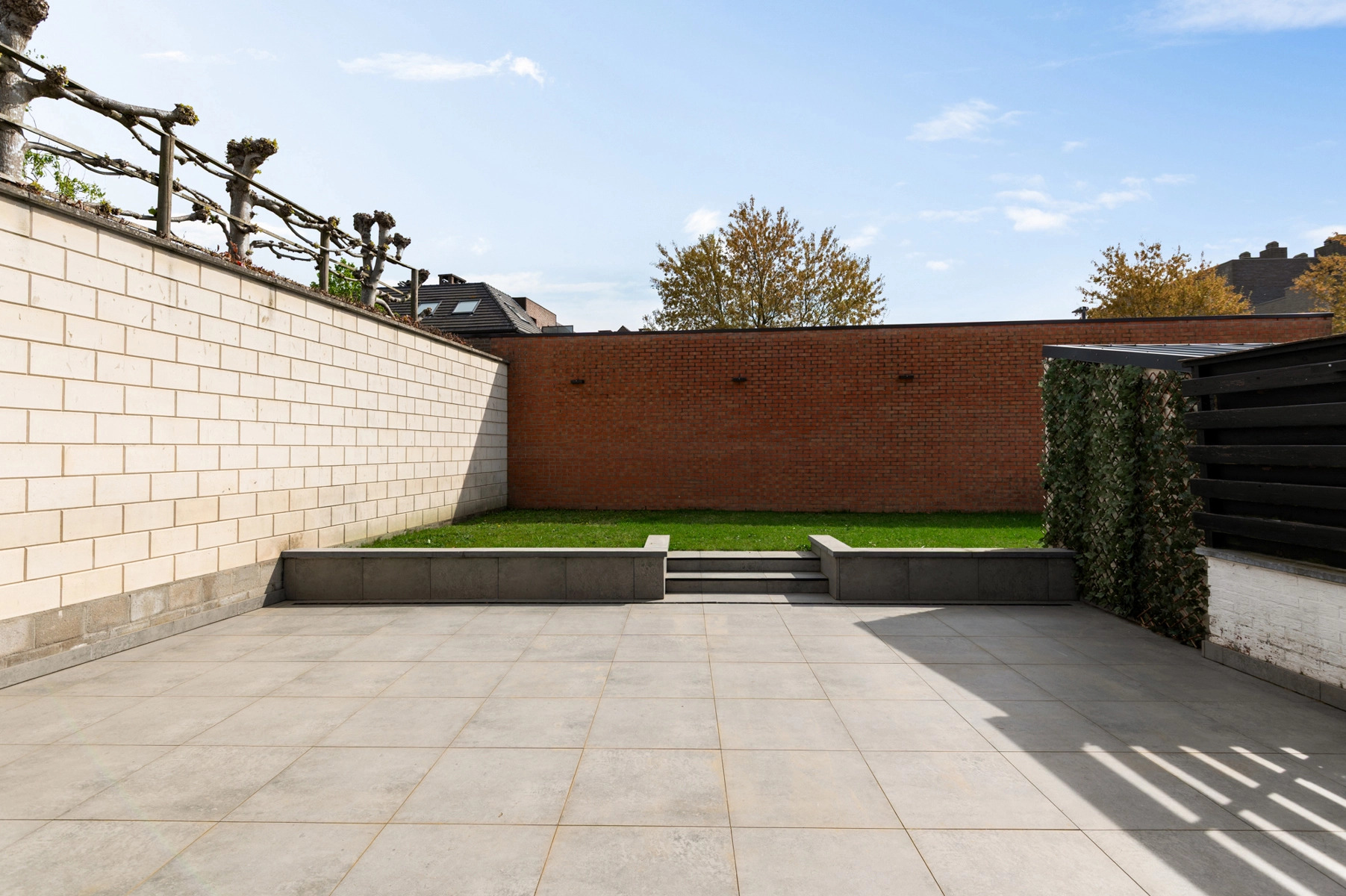 58d46a91e4dd4db4b195cc87f3f3dda4 photo