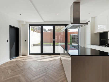 5b2d0b7a9ad24268ba8dba6e3e42a78b thumbnail