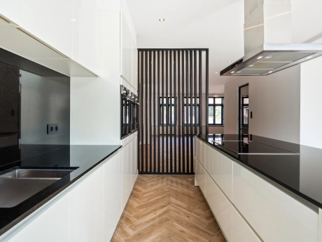 8b88cd993cda46d4b5bff5d1fa45c414 thumbnail