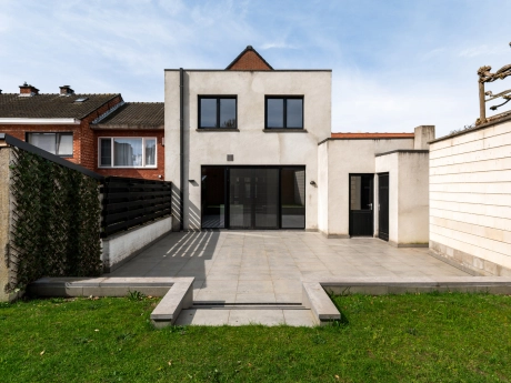 9e1c2ac67a0445bc81ab05039045d3c5 thumbnail