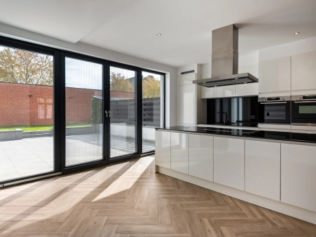 f3a195dcd0d44f5b93840e0ac57d2c08 thumbnail