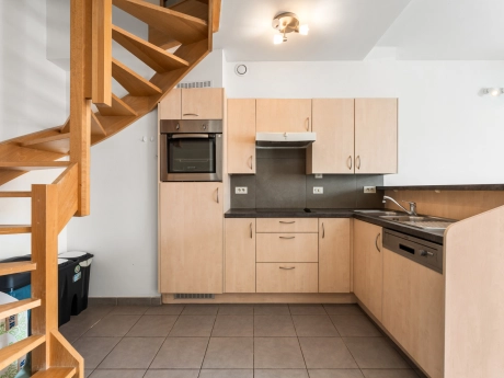 7371a97a115147a1b46d7b59c368c48c thumbnail