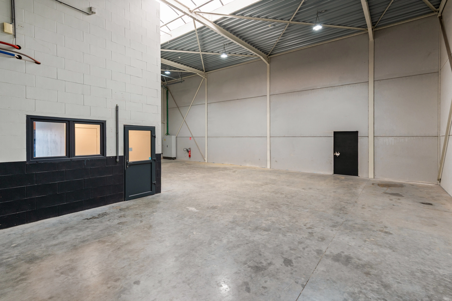 1b13b57e8db64cc882c69a19b4ce54aa photo