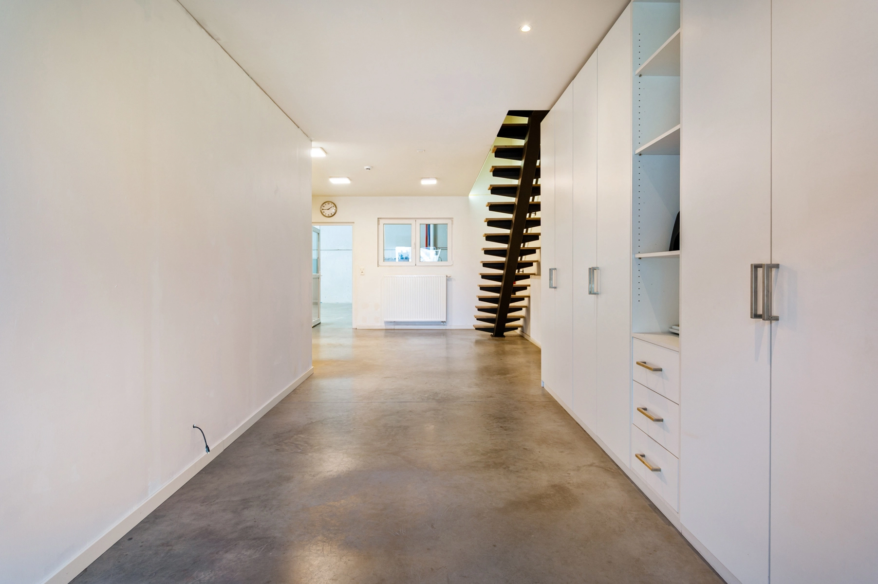 46140d9f74d84332b49dc6db3a670155 photo