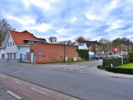 23e6e847c92d44f6bab6428e23a74633 thumbnail