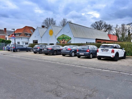 40b7baee8fc44aca8bfe65bc36614f49 thumbnail