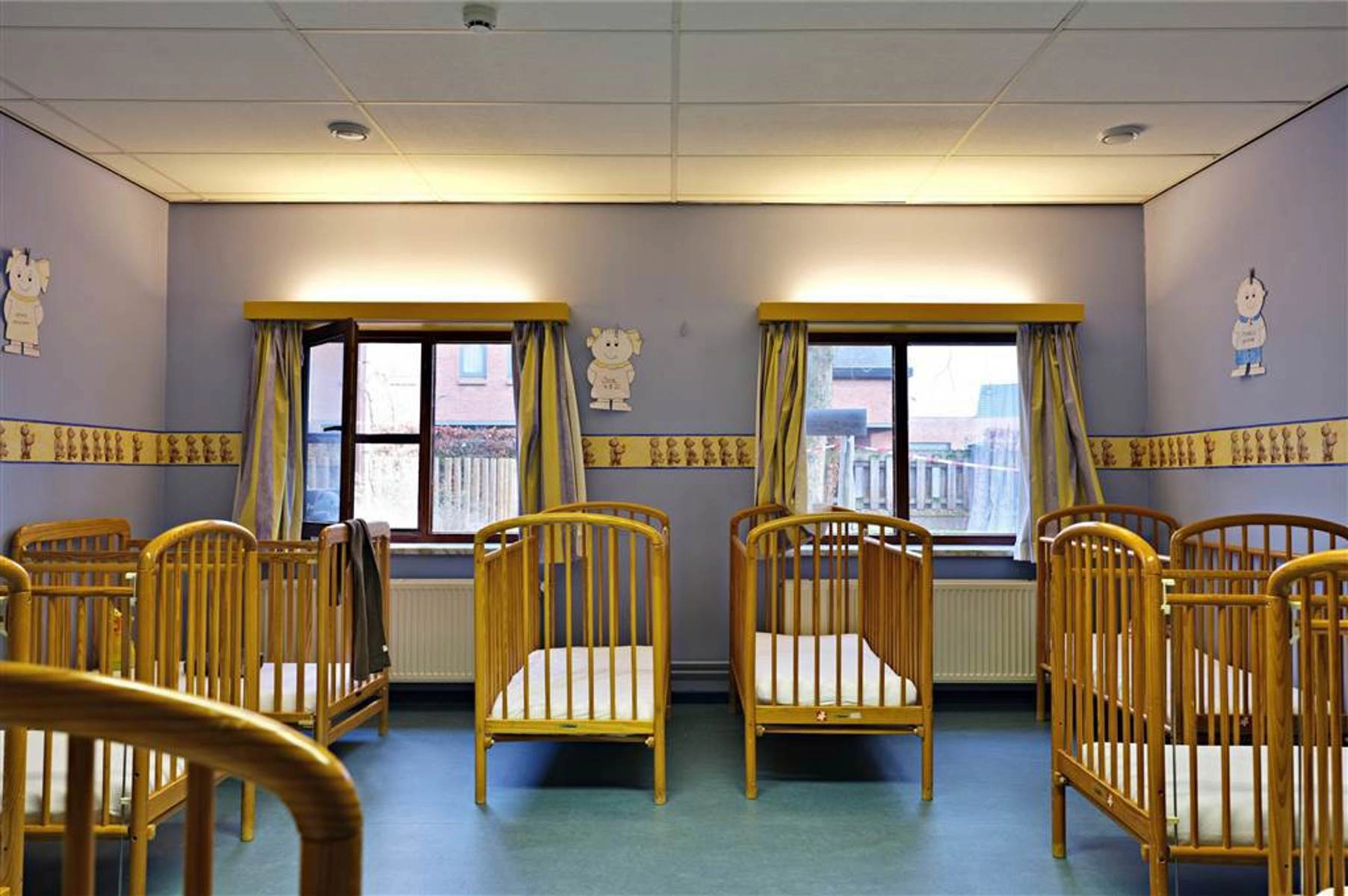 47a70c8815f446c8870b2b4e61733159 photo