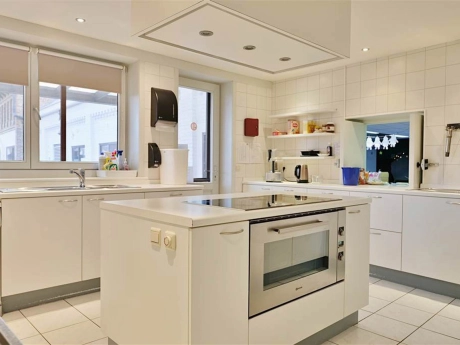 515ef2e268b34b6f813e1d2e8e2c2330 thumbnail