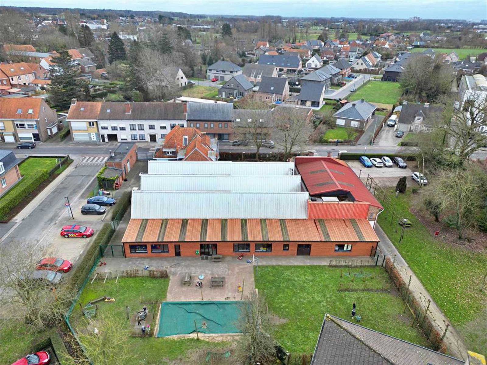 6565d0641b7a43bea72732d012009899 photo