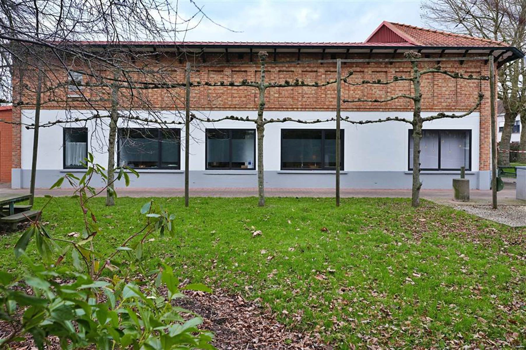 8a0cc95bcf7348bfbe0c86c51d866f53 photo