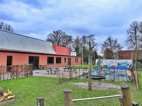 976c44b6d24049798d478468dadbdbdc thumbnail